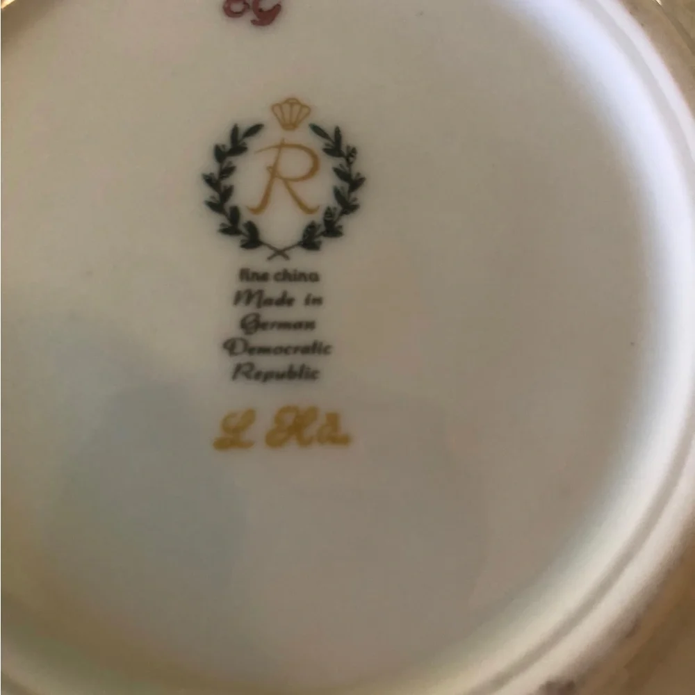 VTG Reichenbach Bowl Serving Dish German Democratic Republic Made Germany 9”